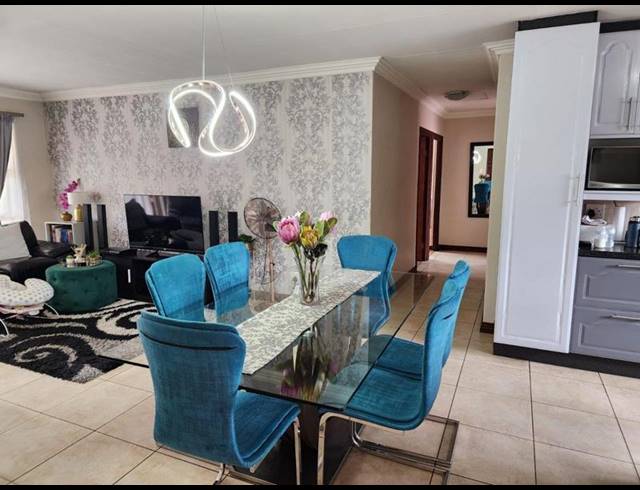 3 BEDROOM HOUSE FOR SALE IN VANDERBIJLPARK SW 5
